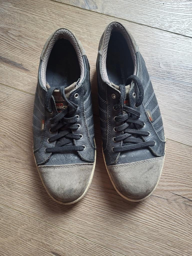 Heren veiligheids sneakers Redbrick maat 43, Kleding | Heren, Schoenen, Ophalen of Verzenden, Gedragen, Zwart