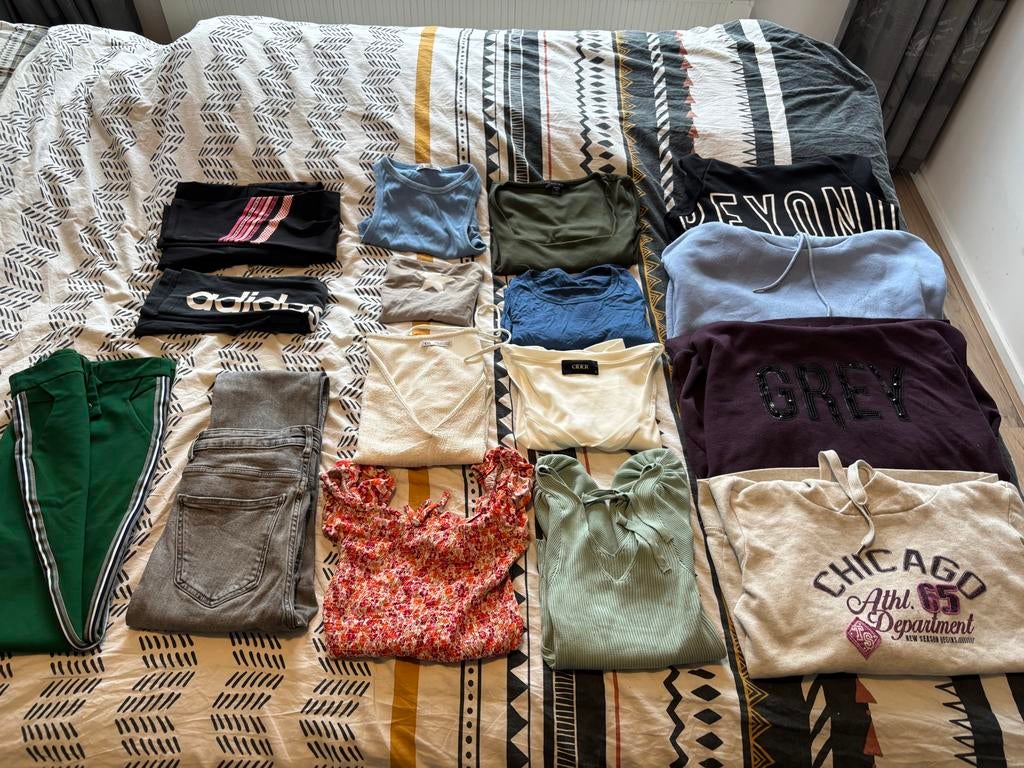 Kledingpakket meisje dames maat S - 16 stuks, veel Zara, Ophalen of Verzenden, Gedragen