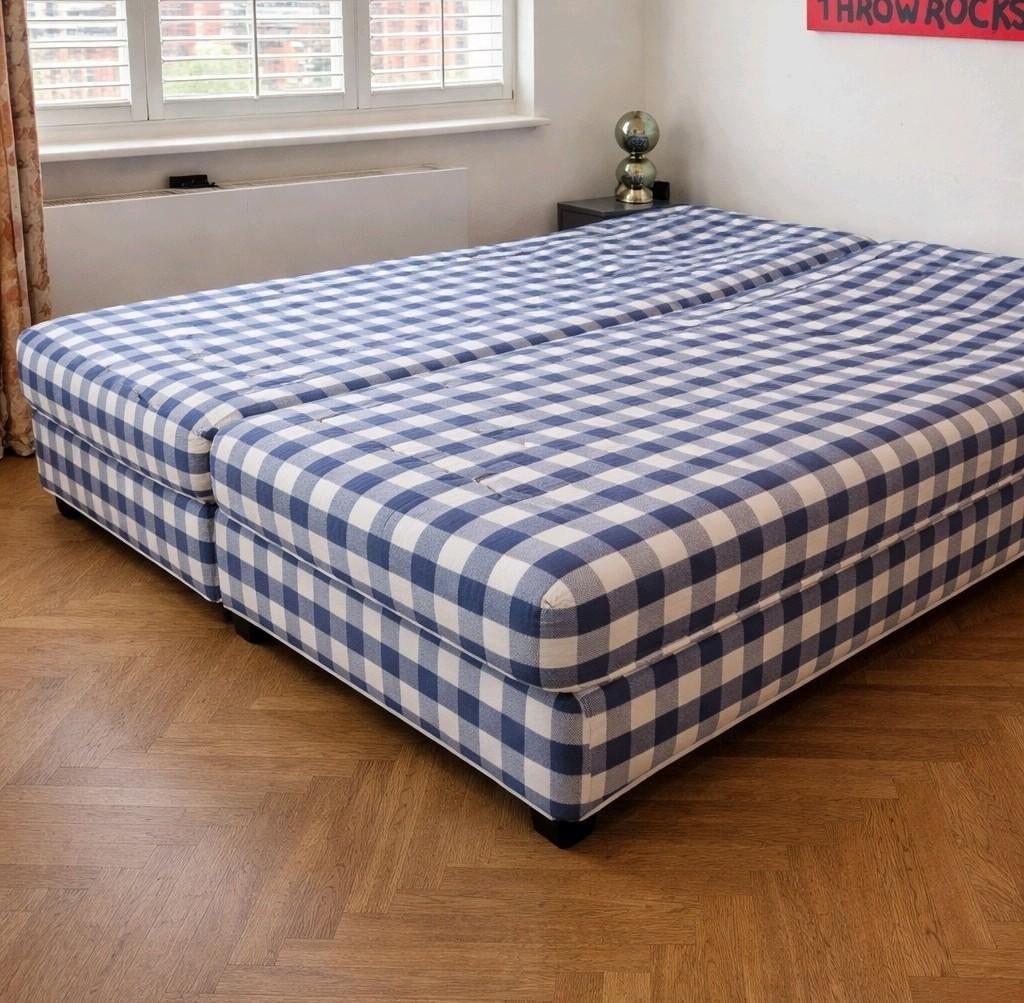 Hästens boxspring combinatie L 200 B 200 als nieuw, Ophalen of Verzenden, Zo goed als nieuw, Tweepersoons, Hästens exta breed