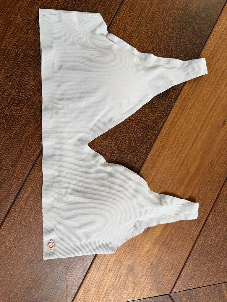 DANSKIN Intimates Naadloze Bralette lichtblauw Maat XL NIEUW, Ophalen of Verzenden, Wit, BH