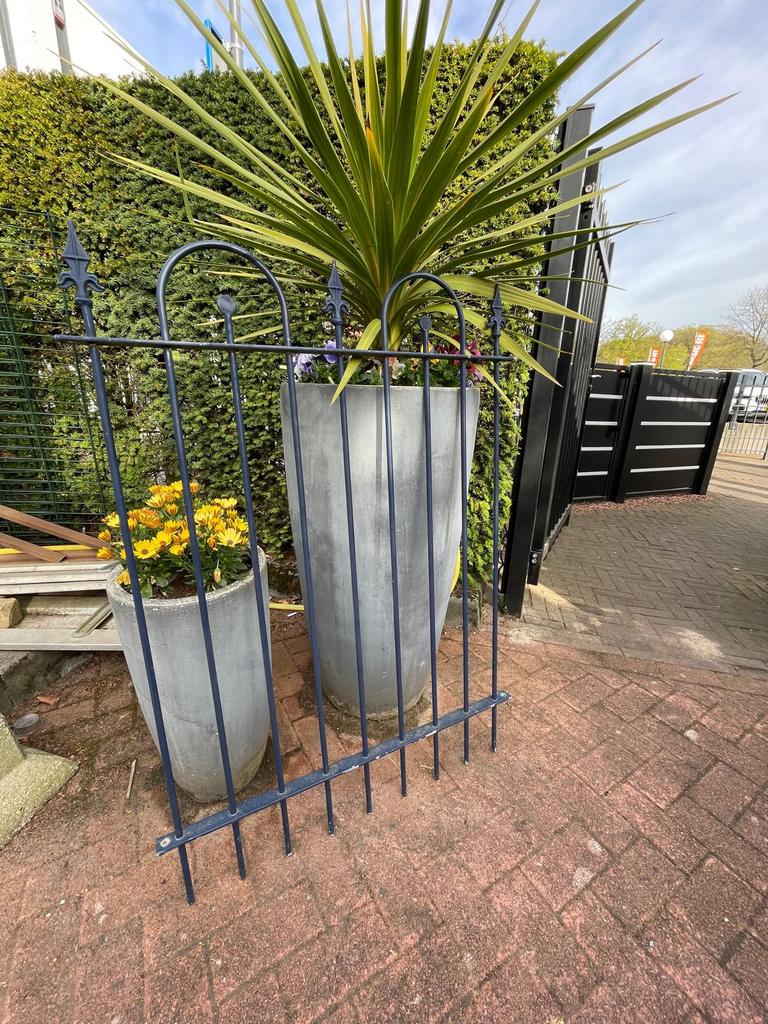 Sierhekwerk plus poort, Tuin en Terras, Ophalen, Met poort, Gebruikt, Sierhekwerk