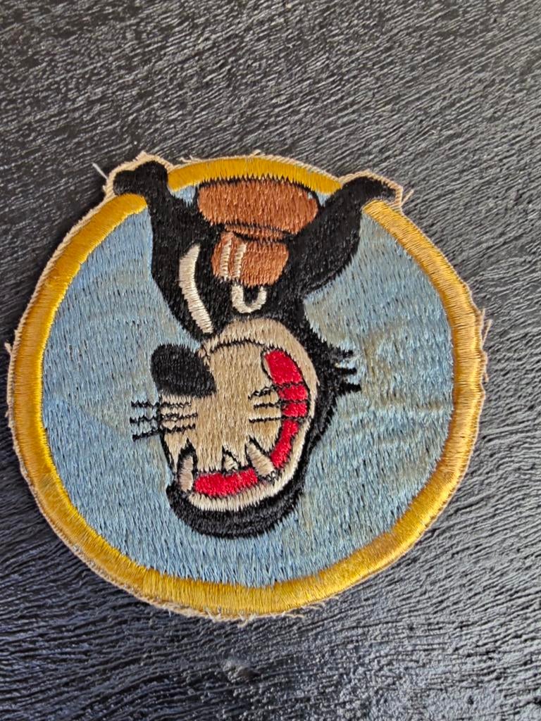 WWII USAAF USAF ARMY 865th Bomb Squadron Shoulder Patch .. j, Verzamelen, Militaria | Algemeen, Ophalen of Verzenden, Landmacht