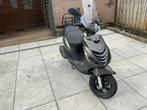 Piaggio zip 4t iget, Fietsen en Brommers, Scooters | Piaggio, Ophalen of Verzenden, Zo goed als nieuw, Benzine, Zip