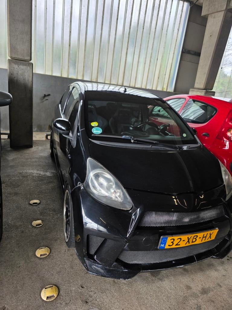Toyota Aygo 1.0 12V Vvt-i 3DRS MMT 2007 Zwart, Voorwielaandrijving, Zwart, 4 stoelen, Origineel Nederlands