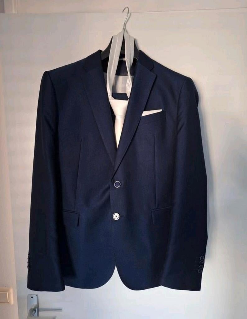 Trouwpak Roka donkerblauw driedelig, maat L / 52, Roka, Overige kleuren, Ophalen of Verzenden, Zo goed als nieuw