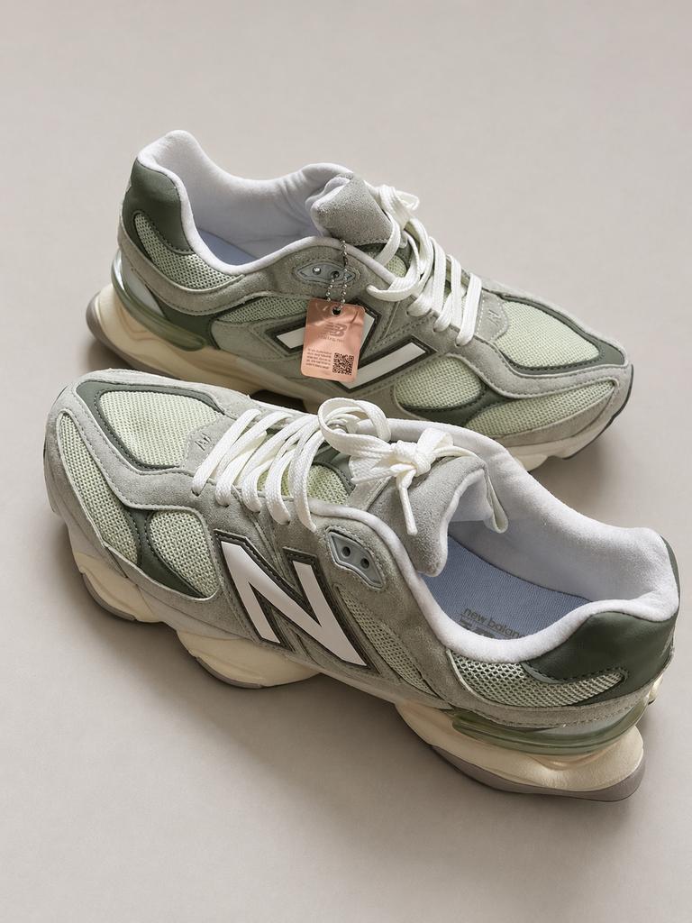 New balance 9060 maat 46 nieuw, Overige kleuren, Nieuw, Ophalen of Verzenden, Sneakers of Gympen