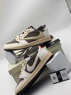 Travis scott mocha maat 41tm46, Ophalen, Nieuw, Bruin