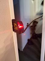 Dewalt bouwlaser - Compacte en nauwkeurige lijnlaser, Ophalen of Verzenden, Gebruikt, Overige meters