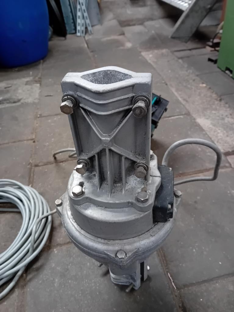 Yaesu Rotor KR400 met vele onderdelen., Ophalen, Gebruikt, Mast