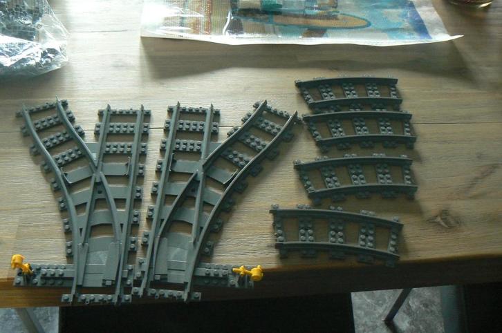 Te koop: Lego rails wissels/bocht, flexibel, bocht en recht, Kinderen en Baby's, Speelgoed | Duplo en Lego, Gebruikt, Lego, Ophalen of Verzenden