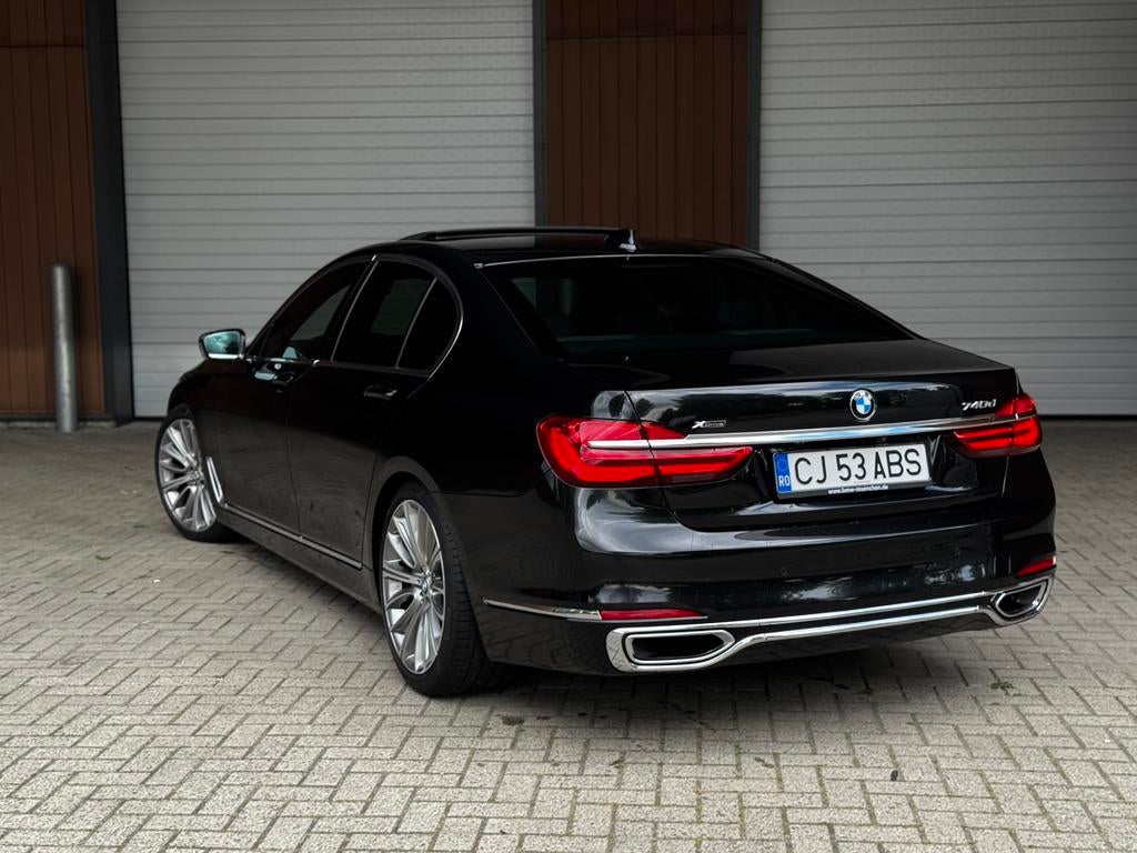Bmw 740D Xd g11, Auto's, BMW, Automaat, Euro 6, 2993 cc, Zwart