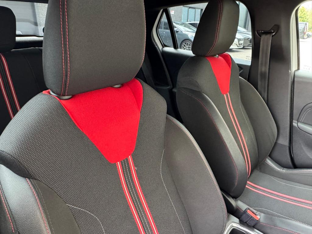 Opel Corsa 1.2 GS Line CarPlay Cruise Clima LED Mega vol, Voorwielaandrijving, Gebruikt, 1199 cc, Met garantie (alle)