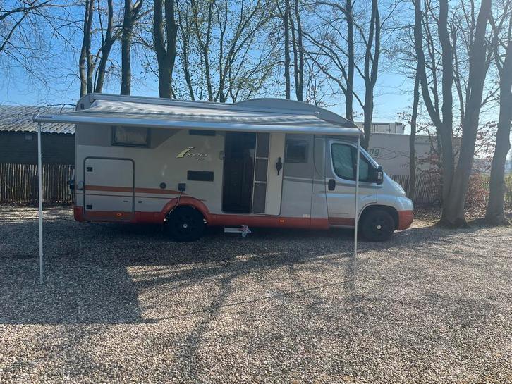 Burstner Ixeo camper met grote garage, Caravans en Kamperen, Campers, Particulier, tot en met 4, Half-integraal, Bürstner, 6 tot 7 meter