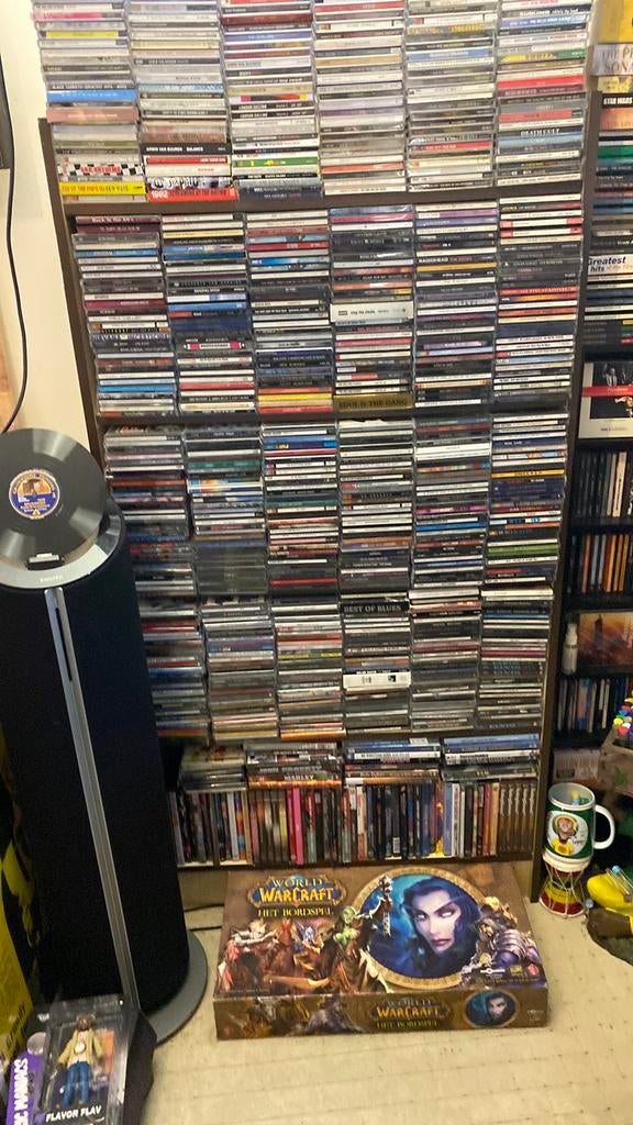 Over 500 cds dvds all in great condition, Cd's en Dvd's, Ophalen of Verzenden, Zo goed als nieuw, Poprock
