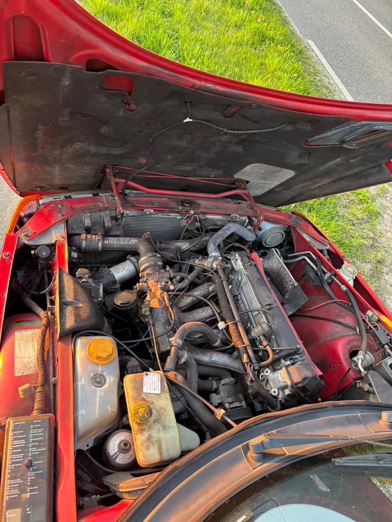 Saab 900