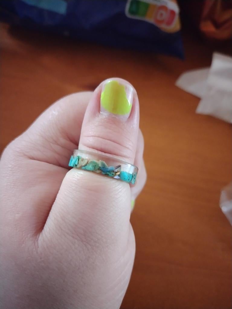 Doorzichtig&hout ring, nieuw, Ophalen of Verzenden, Overige materialen, Dame