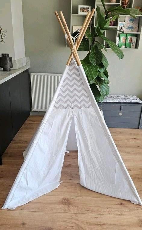 Leuke tipi tent voor kinderen - wit met grijs zigzag, Ophalen, Gebruikt