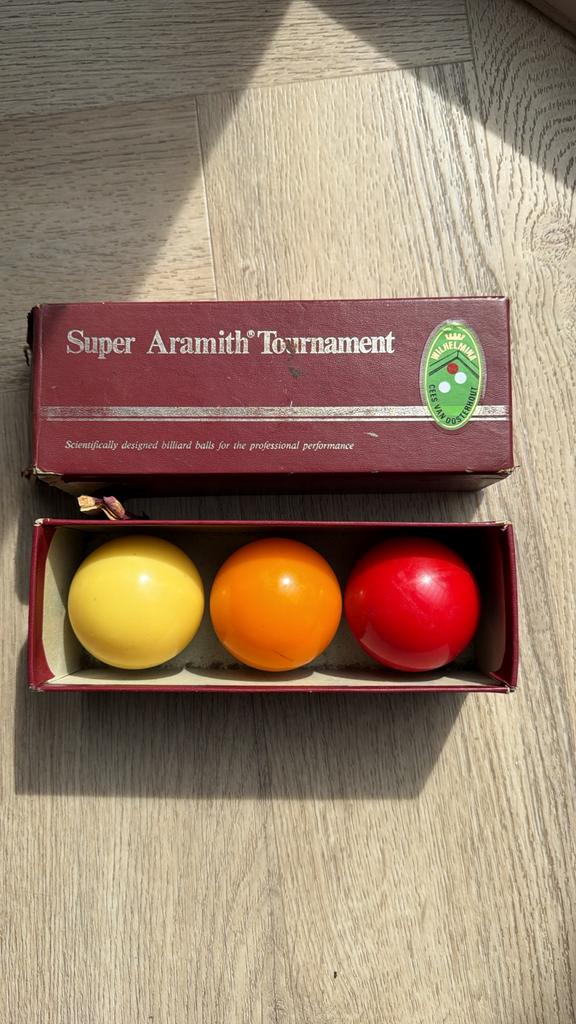 Super Aramith Tournament Biljartballen Set, Ophalen of Verzenden, Gebruikt, Keu of Ballen