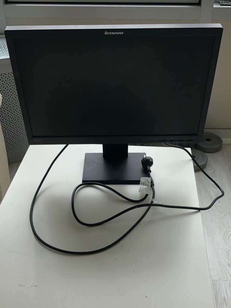 Lenovo Monitor 22 inch, Computers en Software, Ophalen, Gebruikt
