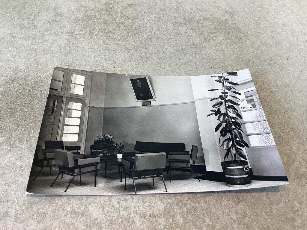 Bergen op Zoom.  Hal Algemeen Burger Gasthuis    1964, Ophalen of Verzenden, Noord-Brabant