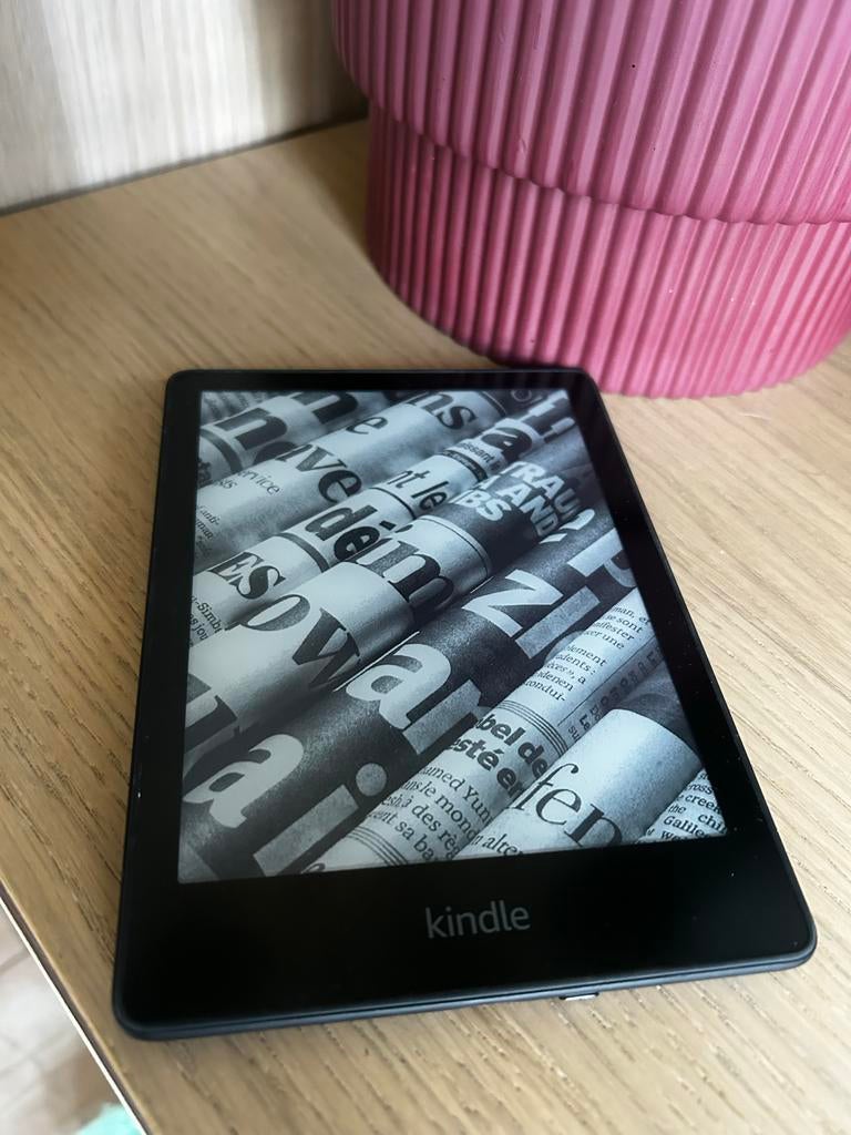 kindle paperwhite 11th genmet Wi-Fi, 6 inch scherm, Computers en Software, E-readers, 8 GB, Ophalen of Verzenden, Zo goed als nieuw