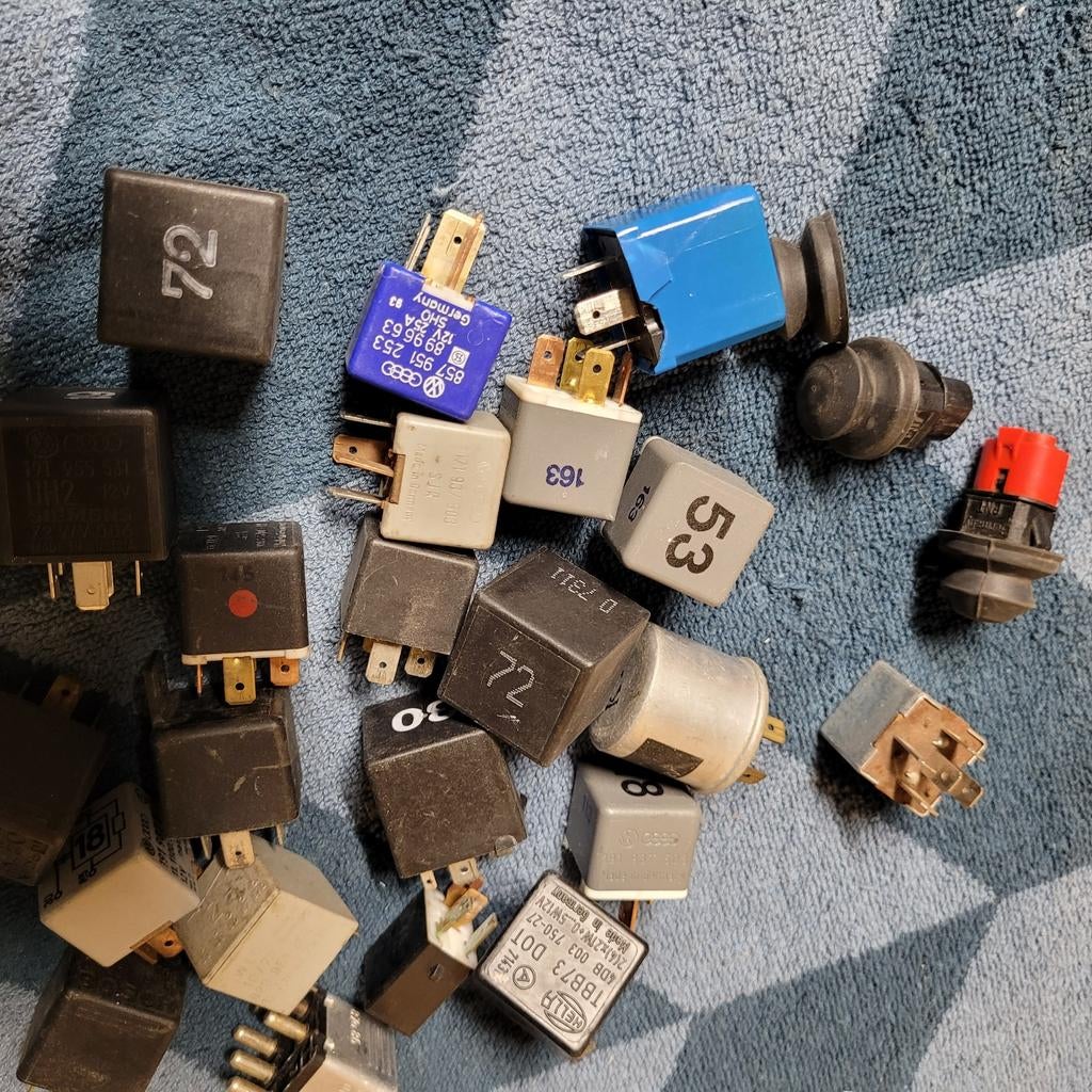 Relais diverse typen o.a vw etc etc..., Ophalen of Verzenden, Gebruikt, Overige automerken