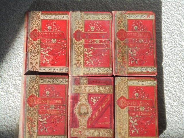 dr. Helmond en zijn vrouw J.J. Cremer en nog 5 boeken, Antiek en Kunst, Antiek | Boeken en Bijbels, Ophalen of Verzenden