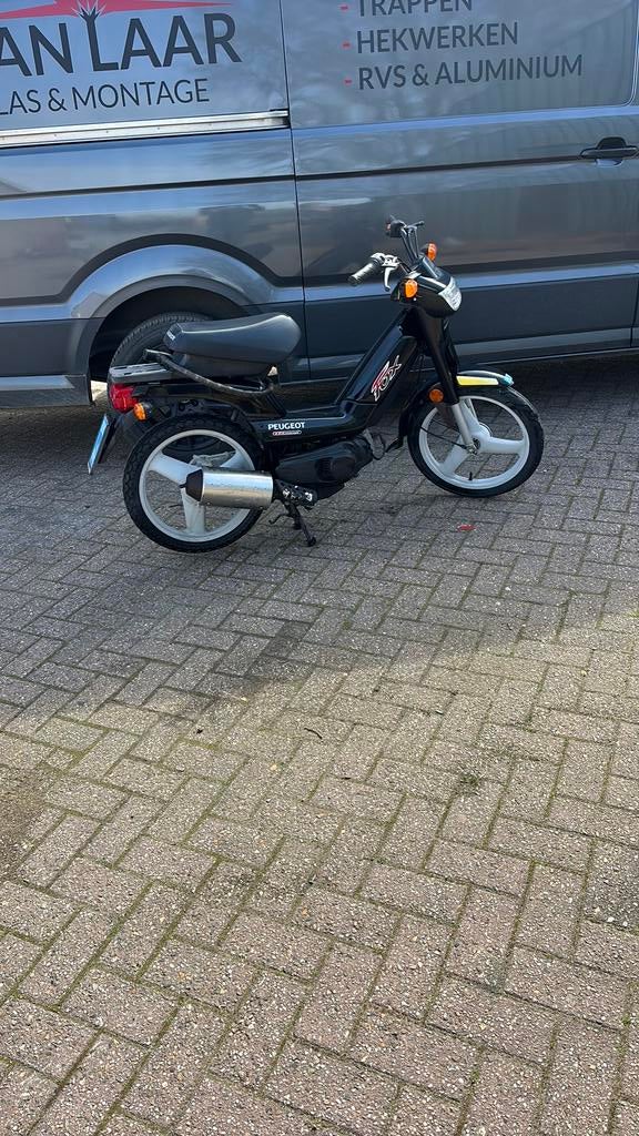 Peugeot fox met weinig kilometers, Fietsen en Brommers, Brommers | Peugeot, Ophalen of Verzenden, Zo goed als nieuw