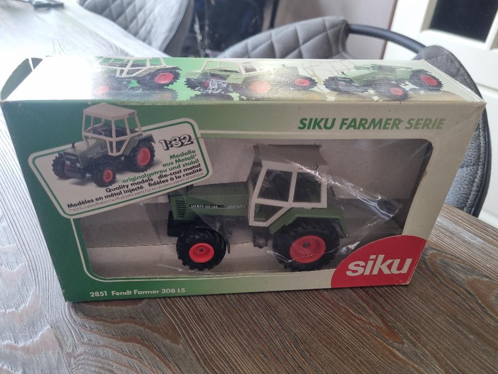 SIKU 2851 Fendt Farmer 308 LS, Ophalen of Verzenden, Zo goed als nieuw, Tractor of Landbouw, SIKU