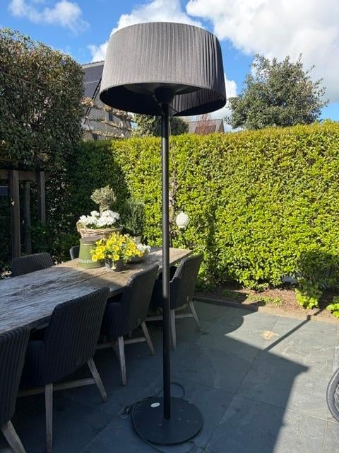 Stijlvolle lamp terrasheater Sunred Artix SW Basic, z.g.a.n., Tuin en Terras, Ophalen, Zo goed als nieuw, Elektrisch, Vloer
