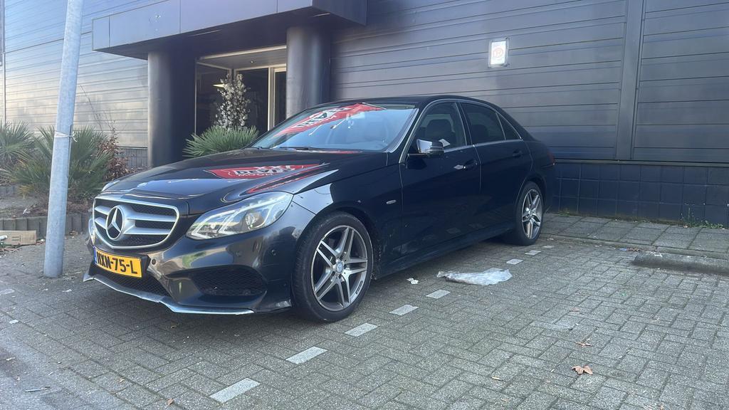 Mercedes-Benz E-Klasse E200 CDI BE Aut7 2016 Zwart, Auto's, Mercedes-Benz, Automaat, 4 cilinders, Zwart, Diesel
