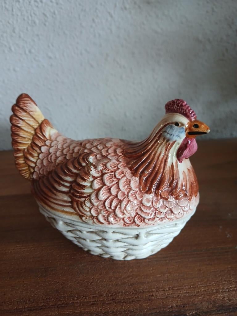 Vintage dekselkip Vecchia Bassano Italië, Antiek en Kunst, Ophalen of Verzenden