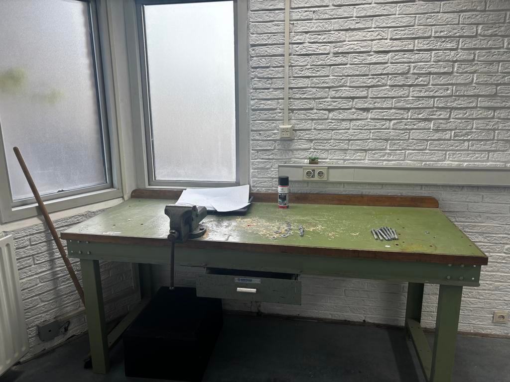 Werkbanken, Ophalen, Gebruikt, Bankschroef