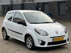 Renault Twingo 1.2-16V Authentique Nieuw apk NAP, Gebruikt, 4 cilinders, 4 stoelen, Wit