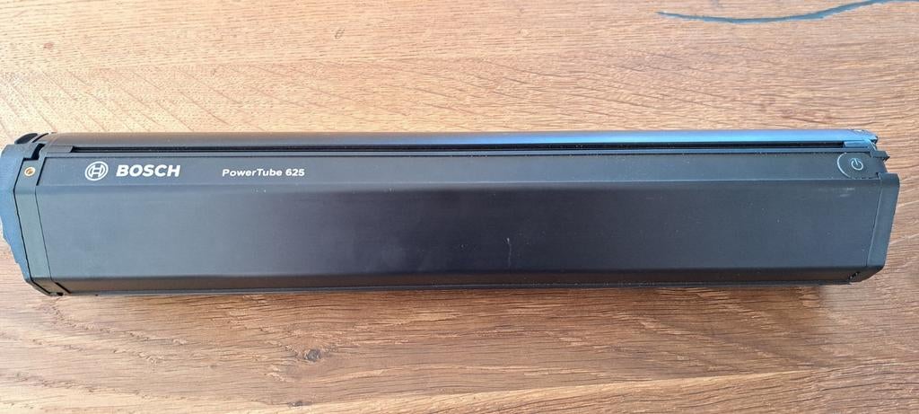 Bosch powertube 625 smart verticaal 1 jaar oud maand garanti, Ophalen of Verzenden, Zo goed als nieuw