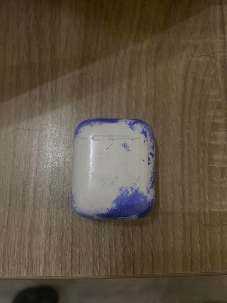 Apple AirPods met paars-witte case, Ophalen of Verzenden, Gebruikt, Draadloos