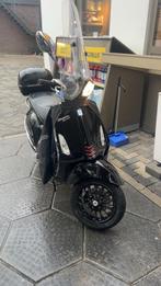 Vespa Sprint 2015 Km stand defect, Fietsen en Brommers, Ophalen, Gebruikt, Maximaal 45 km/u, Overige modellen