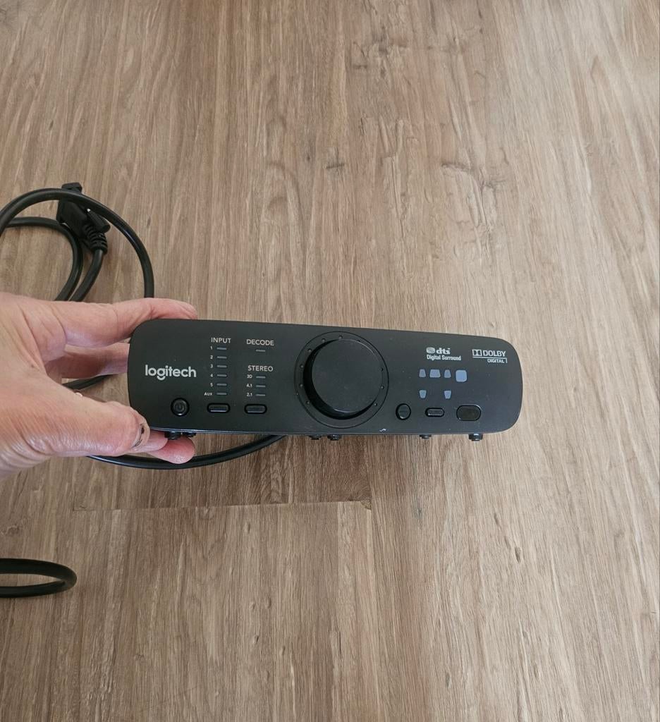 Logitech Z906 Surround Sound Speakers, Overige merken, Ophalen of Verzenden, Zo goed als nieuw, Complete surroundset