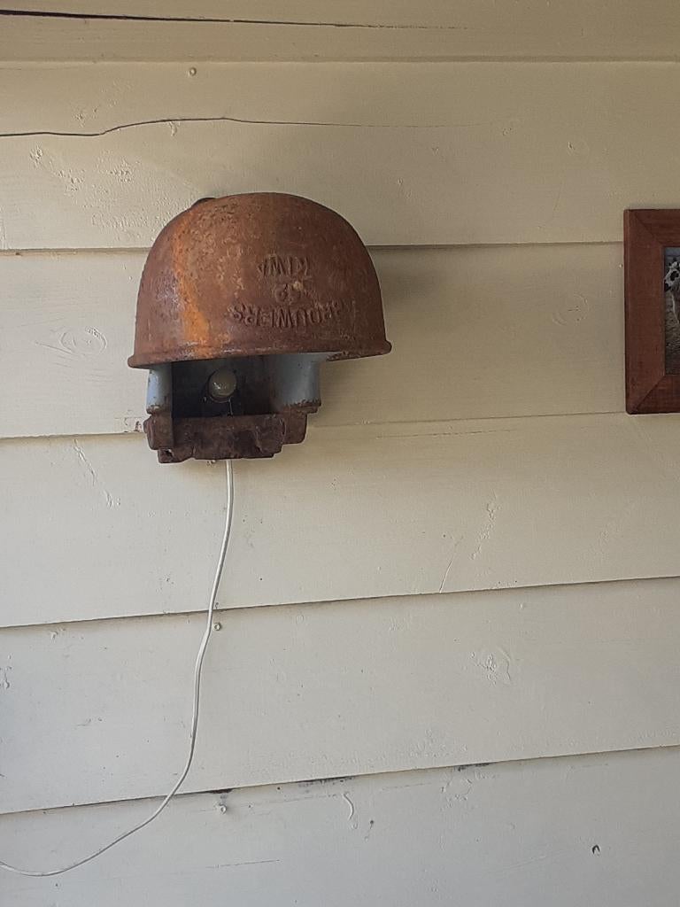 Oude drinkbak koe. Superleuk om bijv. lamp van te maken, Ophalen, Gebruikt