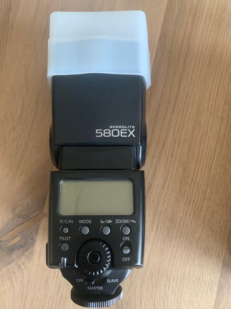 Canon speedlite 580 flitser, Ophalen of Verzenden, Zo goed als nieuw, Canon, Kantelbaar