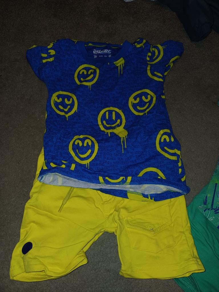 Setjes van shirt en korte broek, maat 104 en 86, Kinderen en Baby's, Kinderkleding | Maat 104, Ophalen of Verzenden, Nieuw, Jongen