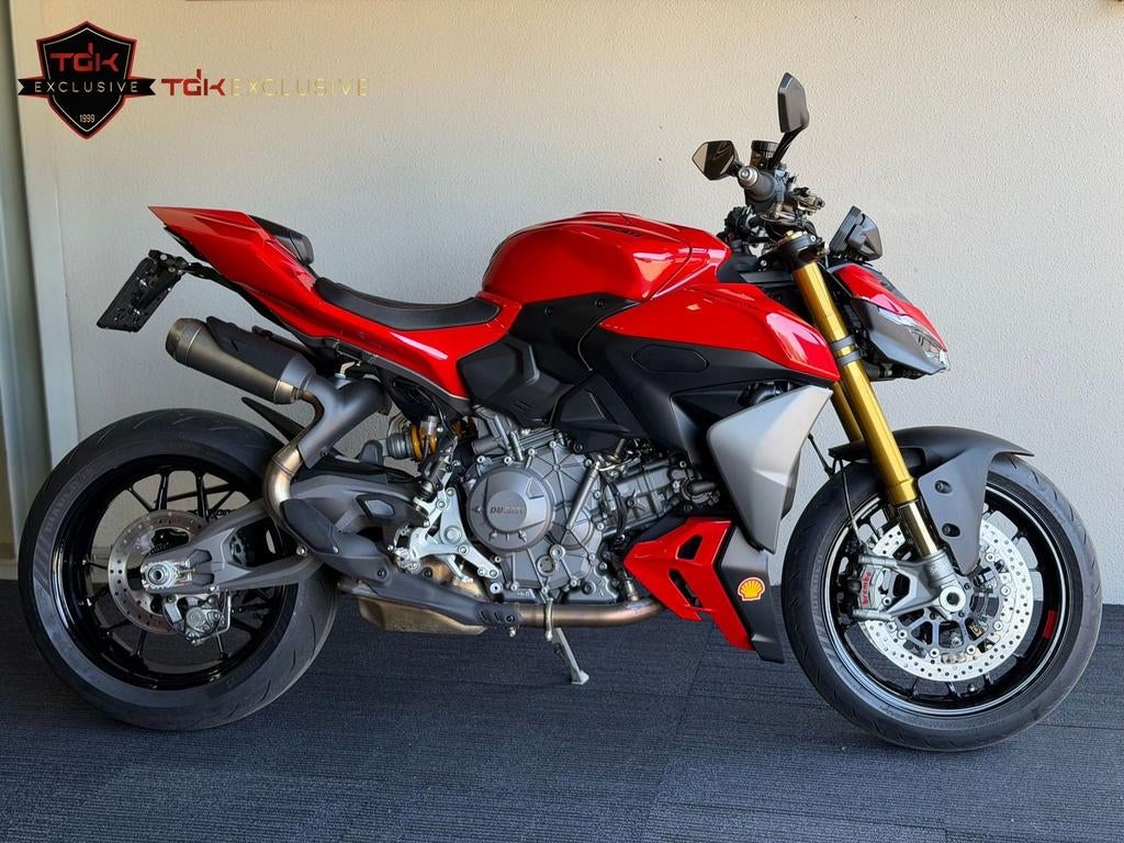 DUCATI STREETFIGHTER V2 S V2S NIEUWSTAAT! V4, 2 cilinders, 890 cc, Motorrijbewijs A, Bedrijf