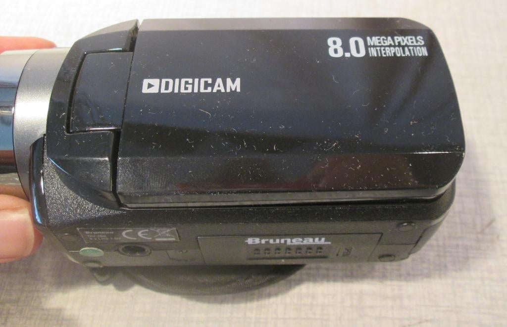 Prima Digicam - 8.0 MP - Bruneau, Audio, Tv en Foto, Fotocamera's Digitaal, Compact, Ophalen of Verzenden, Zo goed als nieuw, Overige Merken
