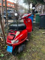 Rode Riva Scooter met 2868 km op de teller, Ophalen, Gebruikt, Overige typen, Overige merken