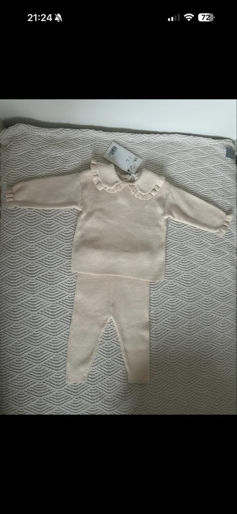 Nieuw gebreid baby setje met kraagje - Maat 68, Kinderen en Baby's, Ophalen of Verzenden, Nieuw, Maat 68