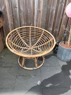 Bruine rotan Papasan loungestoel met kussen, Huis en Inrichting, Stoelen, Ophalen, Gebruikt, Bruin, Riet of Rotan