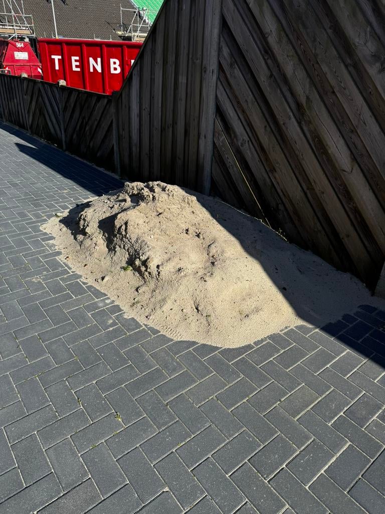 Wit zand voor straatwerk, Tuin en Terras, Zand, Ophalen, Zo goed als nieuw, Ophoogzand