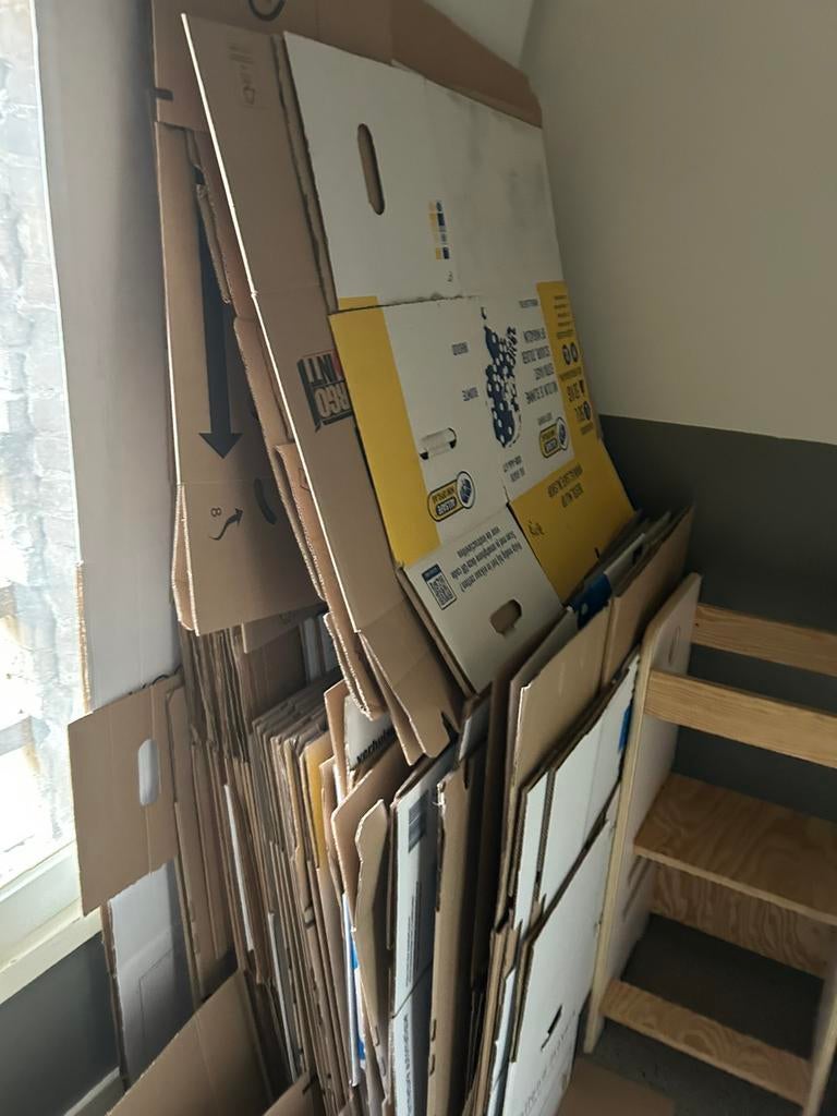 Moving boxes / Verhuisdozen, Doe-het-zelf en Verbouw, Kratten en Dozen, Ophalen, Doos, Zo goed als nieuw, Minder dan 40 cm