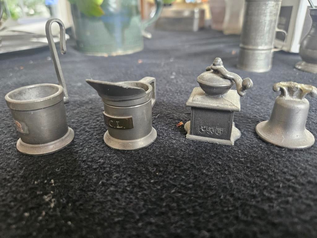 Collectie van kleine tinnen voorwerpen, Antiek en Kunst, Ophalen of Verzenden