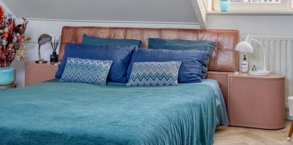 Auping Auronde 180 achterwand+2 x kast licht terracotta roze, Ophalen, Gebruikt, Tweepersoons, 180 cm